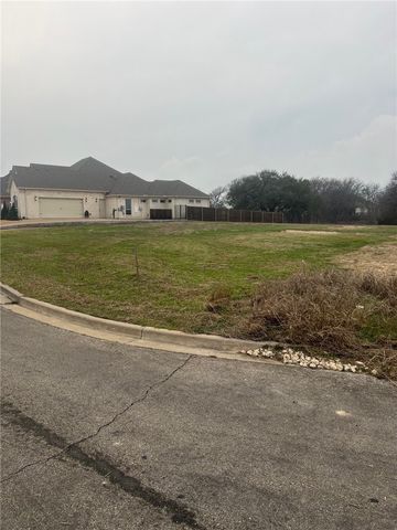 912 Gullmont Drive, Waco, TX 76712
