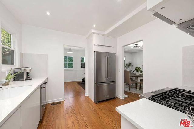 601 N Hayworth Avenue, Los Angeles, CA 90048