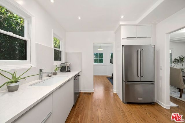 601 N Hayworth Avenue, Los Angeles, CA 90048