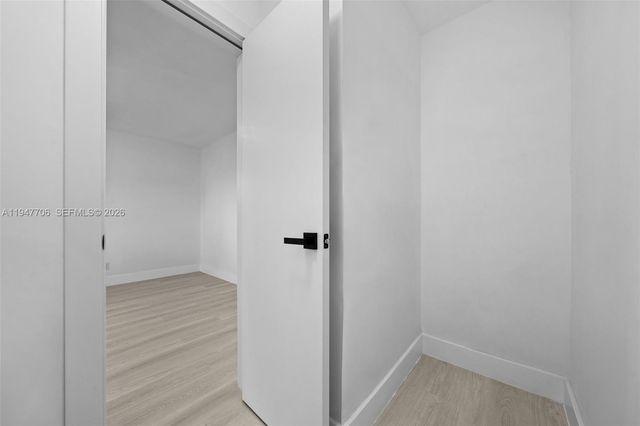 709 SW 4th Ct, Hallandale Beach, FL 33009