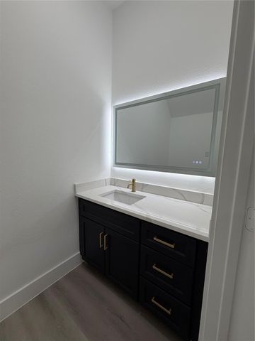 10123 Grover Lane A, Houston, TX 77041