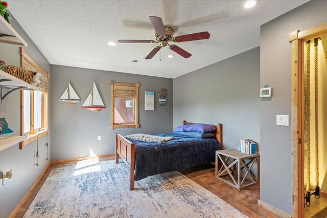 33754 Pineview Lane, Crosslake, MN 56442