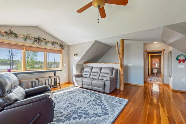 33754 Pineview Lane, Crosslake, MN 56442
