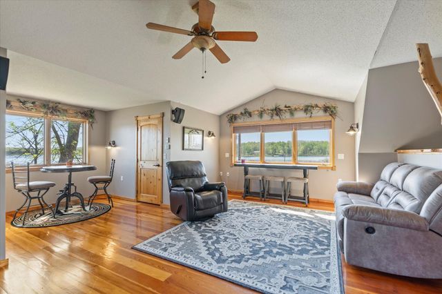 33754 Pineview Lane, Crosslake, MN 56442