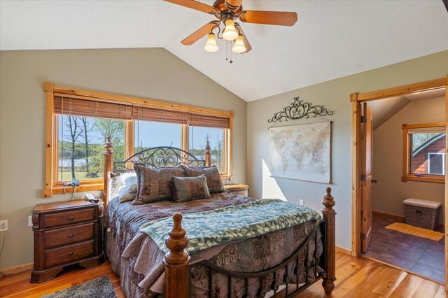 33754 Pineview Lane, Crosslake, MN 56442