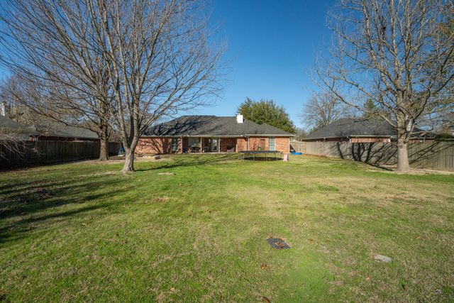 1311 Tiffany Lane, Commerce, TX 75428