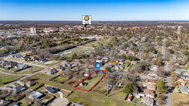 1311 Tiffany Lane, Commerce, TX 75428