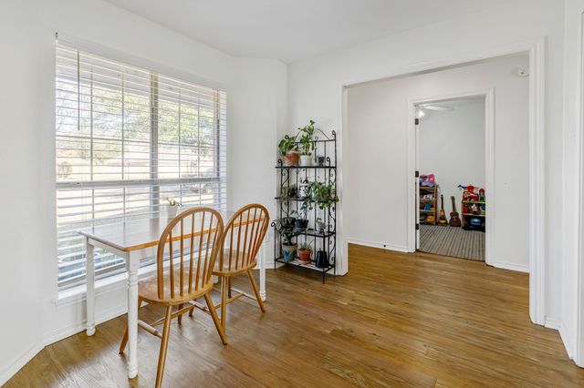 1311 Tiffany Lane, Commerce, TX 75428