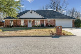 1311 Tiffany Lane, Commerce, TX 75428