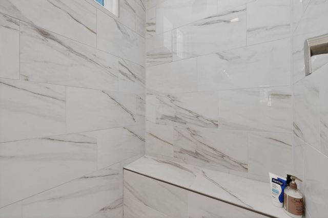 520 Bellamah Avenue NW, Albuquerque, NM 87102