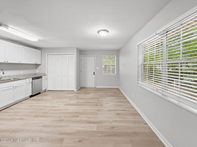 5516 AHMAD Drive N, Jacksonville, FL 32209
