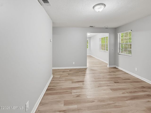 5516 AHMAD Drive N, Jacksonville, FL 32209