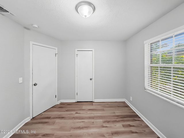 5516 AHMAD Drive N, Jacksonville, FL 32209