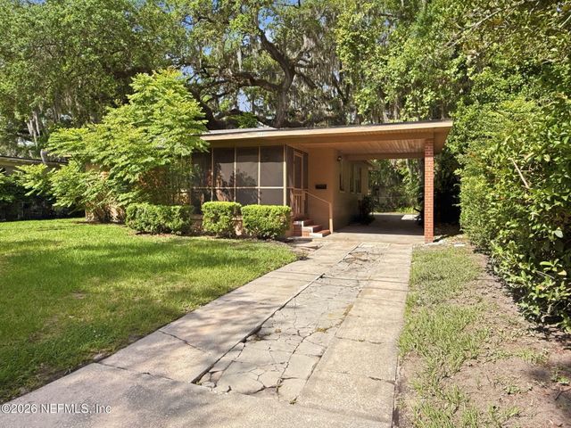5516 AHMAD Drive N, Jacksonville, FL 32209