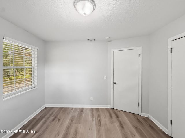 5516 AHMAD Drive N, Jacksonville, FL 32209