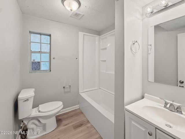 5516 AHMAD Drive N, Jacksonville, FL 32209