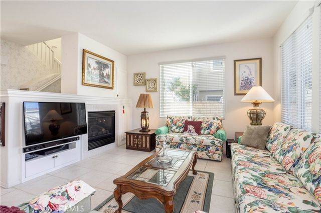 11457 N Oakford Lane, Porter Ranch, CA 91326