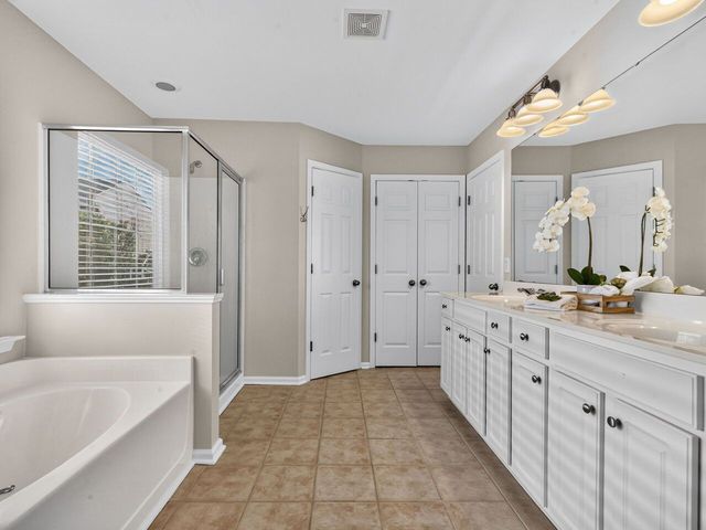 7803 Clover Creek Court, Raleigh, NC 27613