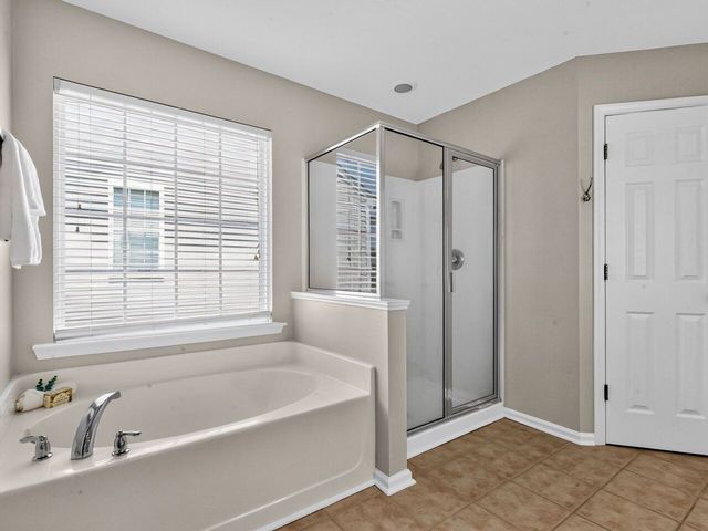 7803 Clover Creek Court, Raleigh, NC 27613
