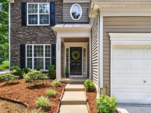 7803 Clover Creek Court, Raleigh, NC 27613