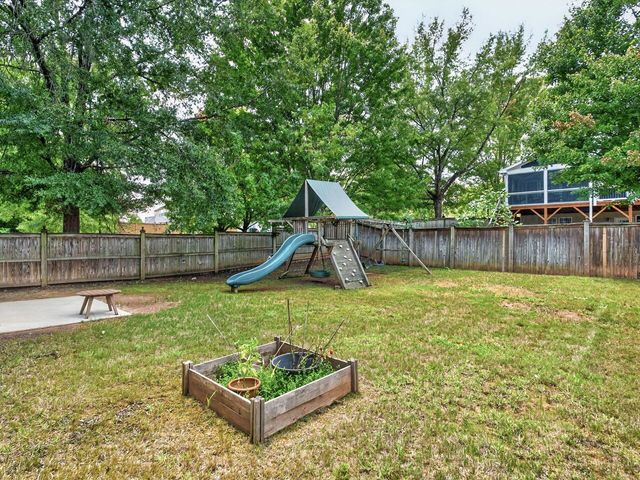 7803 Clover Creek Court, Raleigh, NC 27613