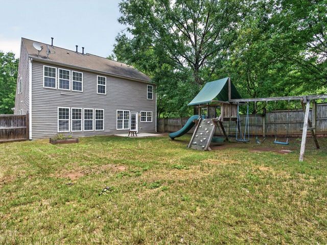 7803 Clover Creek Court, Raleigh, NC 27613