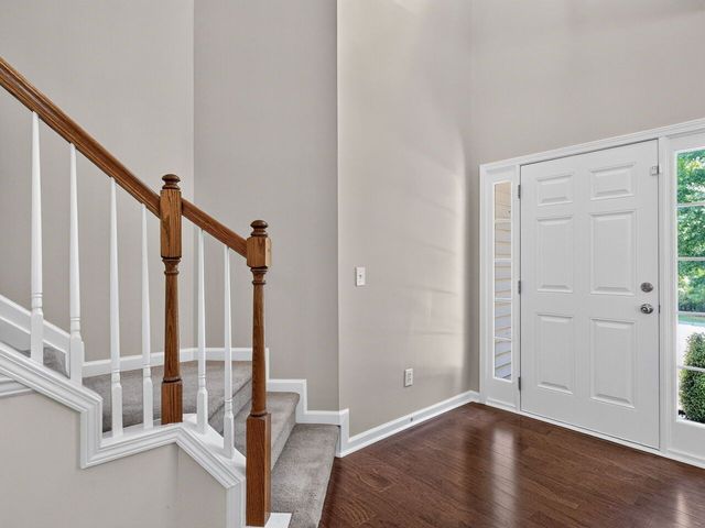 7803 Clover Creek Court, Raleigh, NC 27613