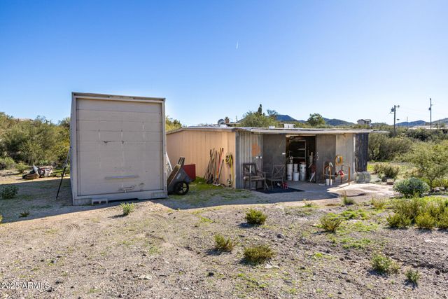 48822 N ROUGHRIDER Road, New River, AZ 85087