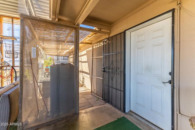 48822 N ROUGHRIDER Road, New River, AZ 85087