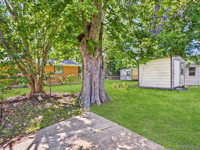227 KINGSWOOD Road, Montgomery, AL 36108