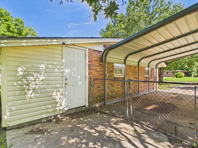 227 KINGSWOOD Road, Montgomery, AL 36108