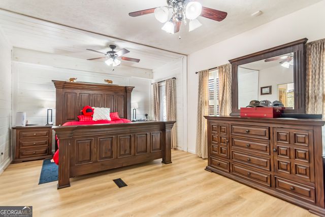 233 Ivy Ridge, Ellijay, GA 30536