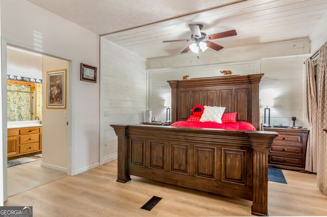 233 Ivy Ridge, Ellijay, GA 30536