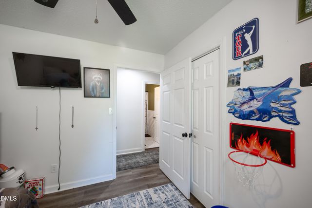 1307 W Pearsall Street, Dunn, NC 28334