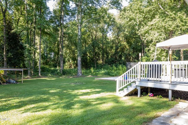 1307 W Pearsall Street, Dunn, NC 28334