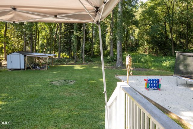 1307 W Pearsall Street, Dunn, NC 28334