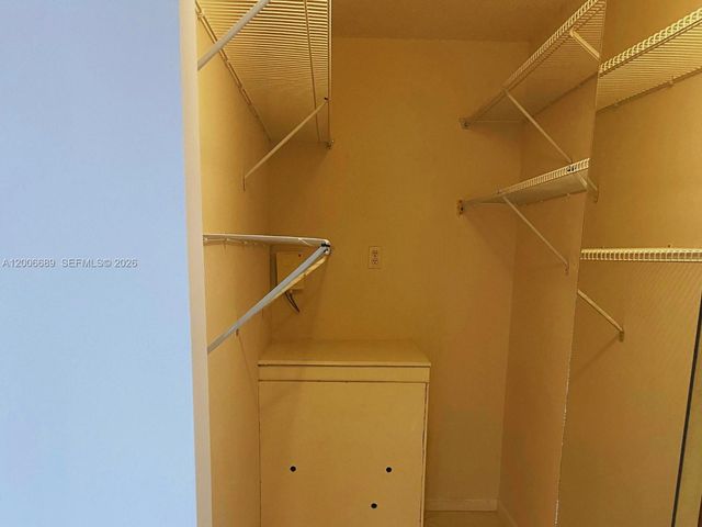 13550 SW 6th Ct 308A, Pembroke Pines, FL 33027