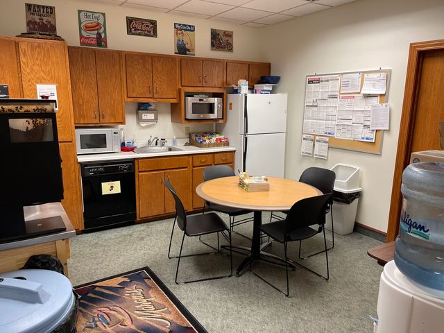 345 E Ash Avenue, Decatur, IL 62526