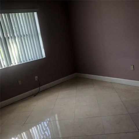 10019 NW 4TH Street 202, Pembroke Pines, FL 33024