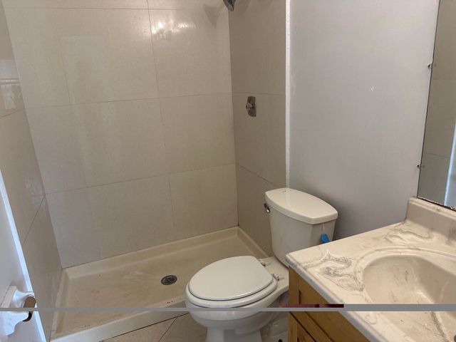 10019 NW 4TH Street 202, Pembroke Pines, FL 33024
