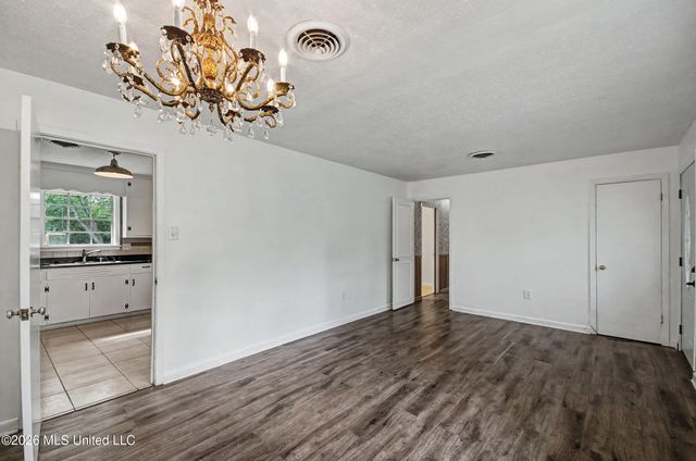 703 Franklin Drive, Clinton, MS 39056