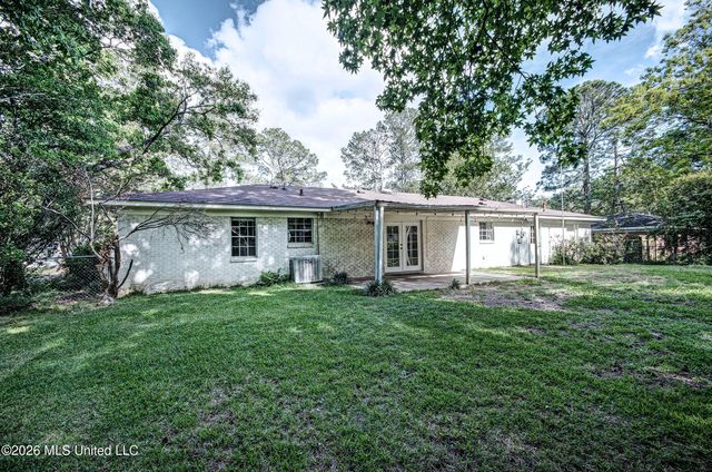 703 Franklin Drive, Clinton, MS 39056