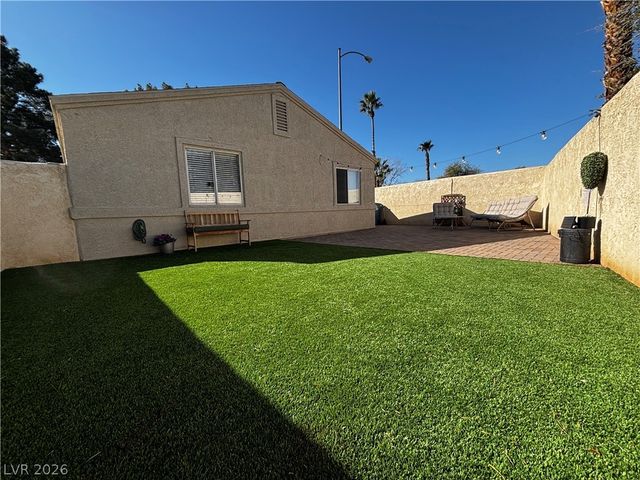 2124 Haven Hill Avenue, Las Vegas, NV 89106