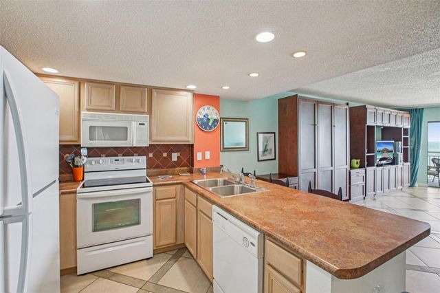 19440 GULF BOULEVARD 503, Indian Rocks Beach, FL 33785