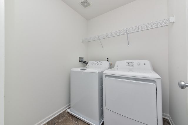 1257 Comiskey Avenue, North Aurora, IL 60542