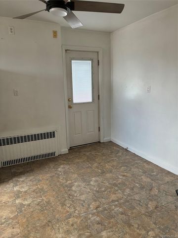 105 Wakefield Avenue 3, Yonkers, NY 10704
