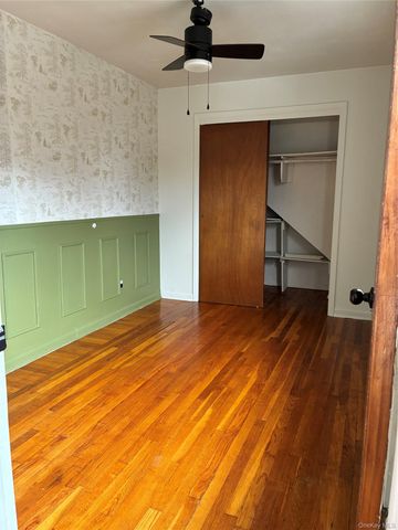 105 Wakefield Avenue 3, Yonkers, NY 10704