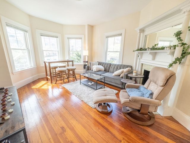 11-13 Wendell Street 3, Cambridge, MA 02138