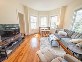 11-13 Wendell Street 3, Cambridge, MA 02138