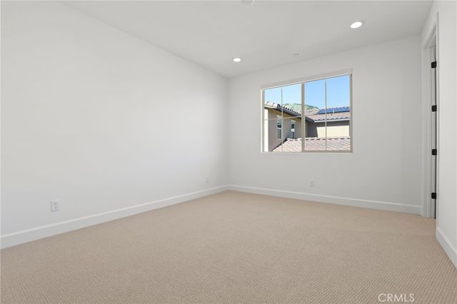 11763 Quailrun Ct, Chatsworth, CA 91311